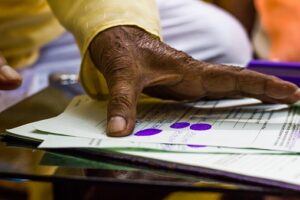 Illiterate-persons-in-village